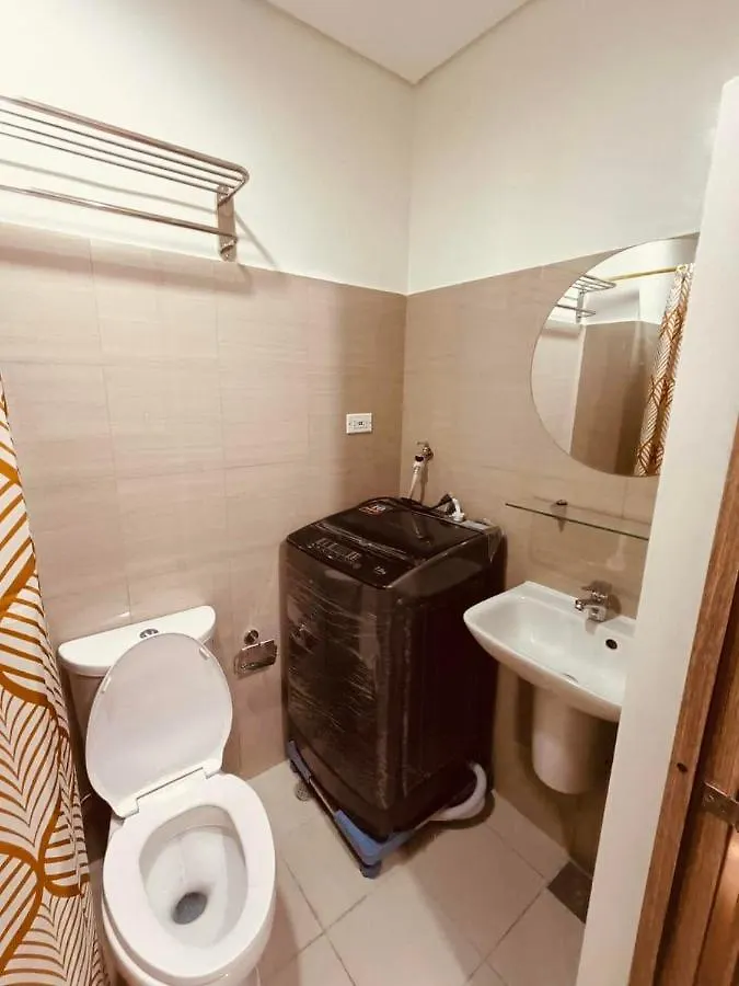 Briannas Crib Aparthotel Pasay