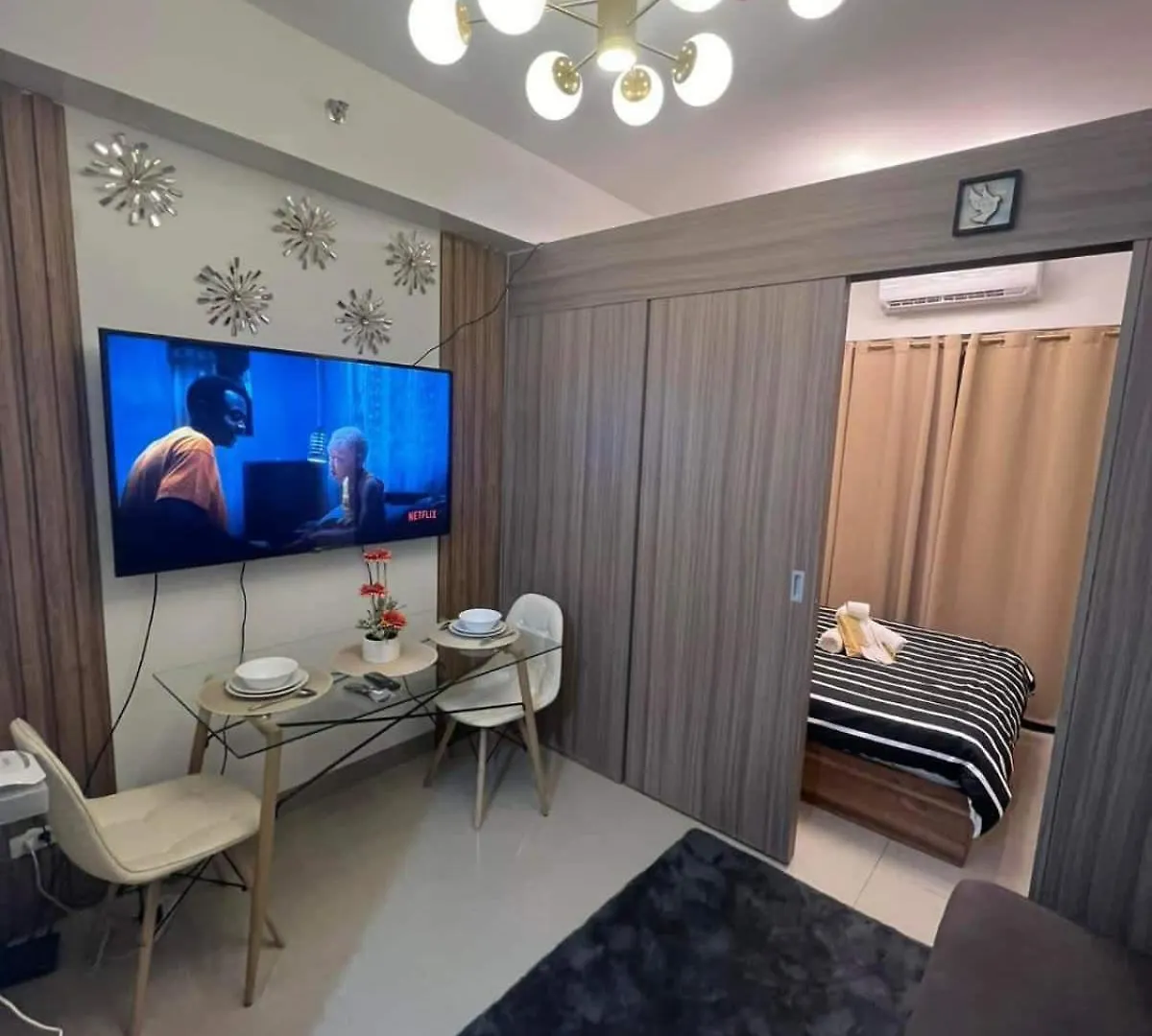 Briannas Crib Aparthotel Pasay